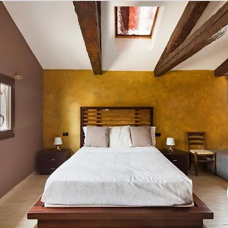 Blu Suite-2